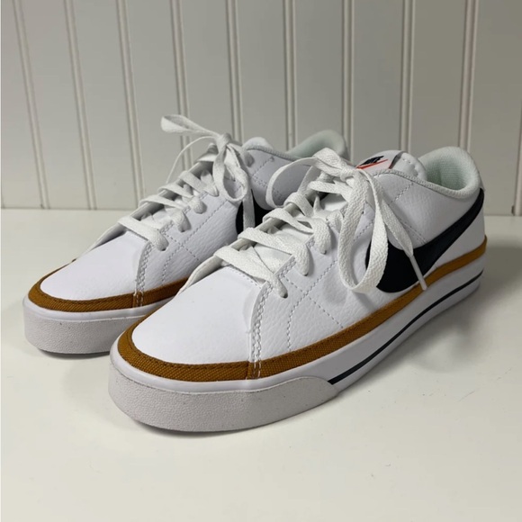 Nike Court Legacy Sneakers - Picture 1 of 3